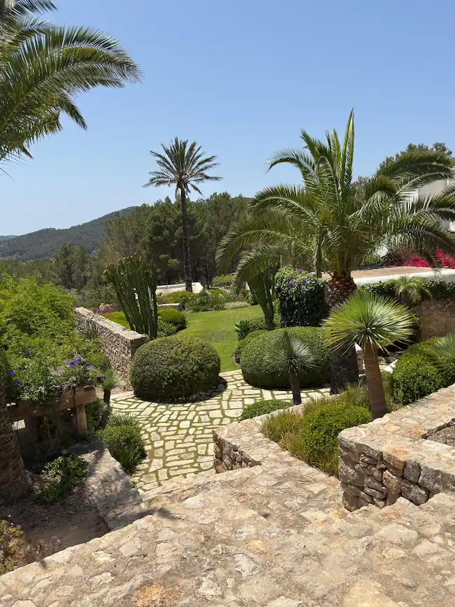 Private airport transfer to a villa in Ibiza