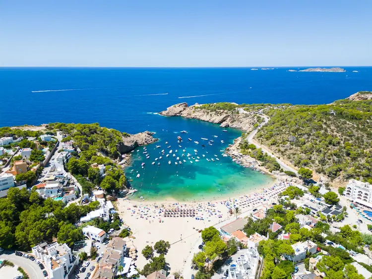 Transferziel vom Flughafen nach Cala Vadella, Ibiza